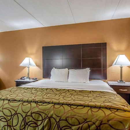Quality Inn Tully I-81 Extérieur photo