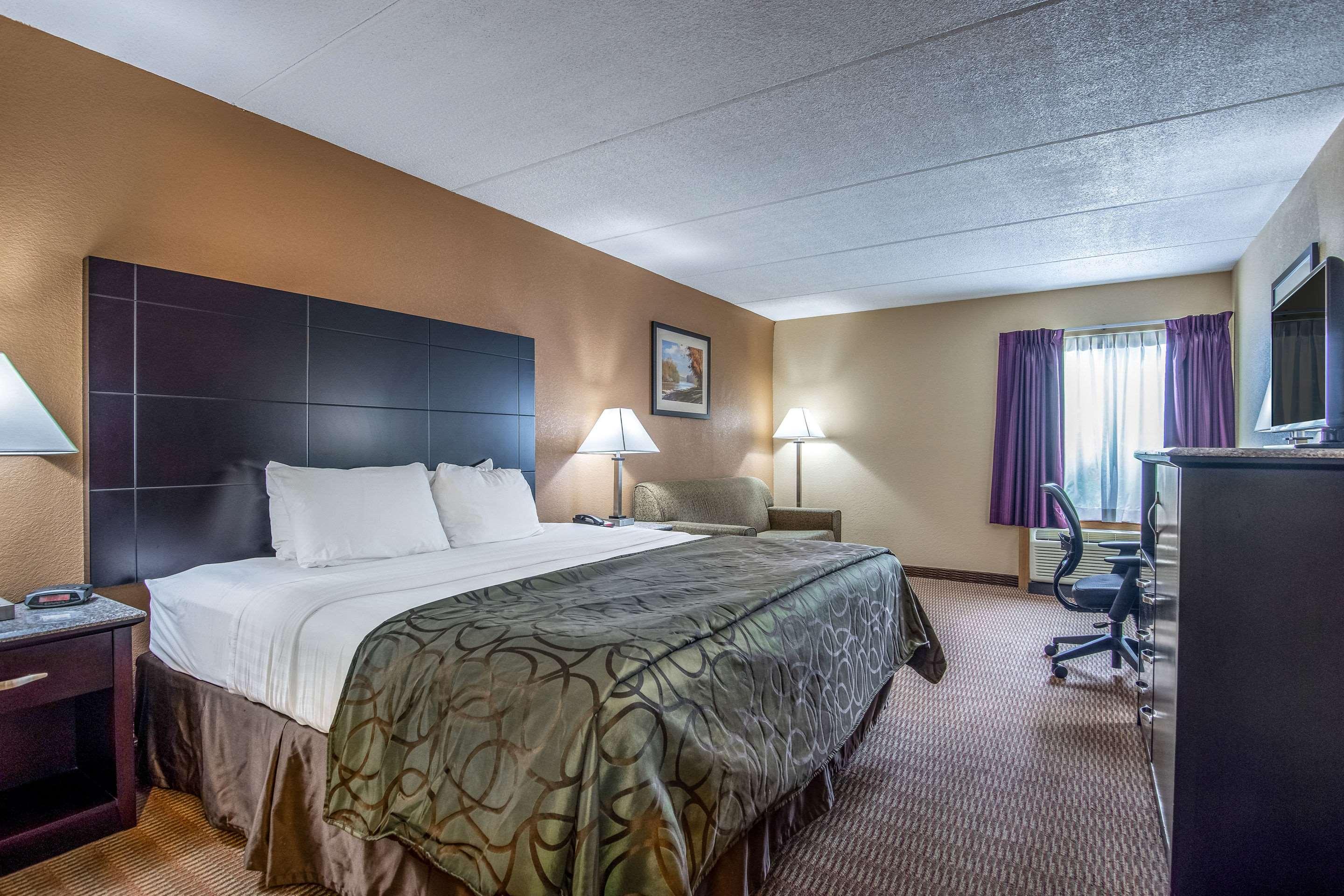 Quality Inn Tully I-81 Extérieur photo