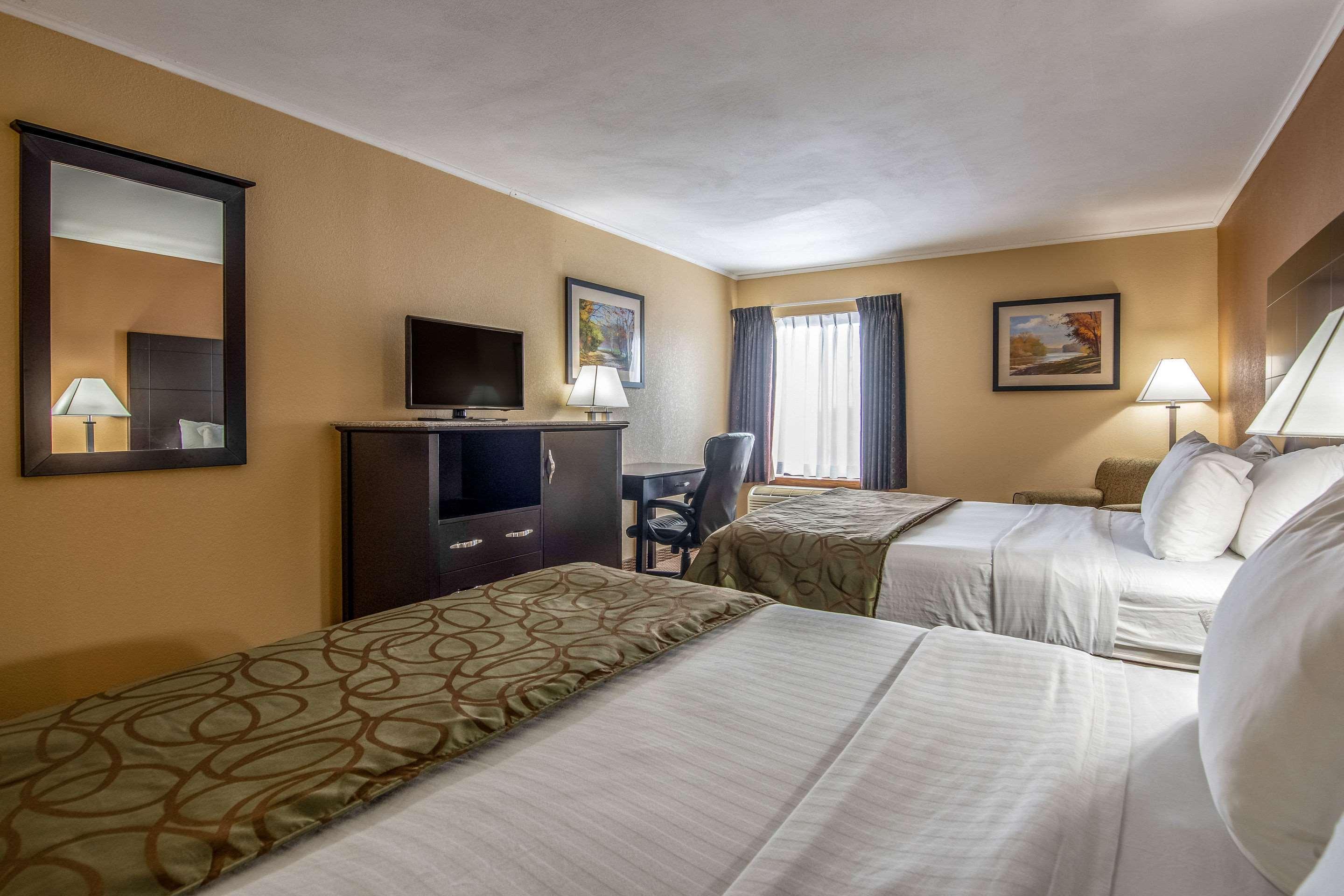 Quality Inn Tully I-81 Extérieur photo