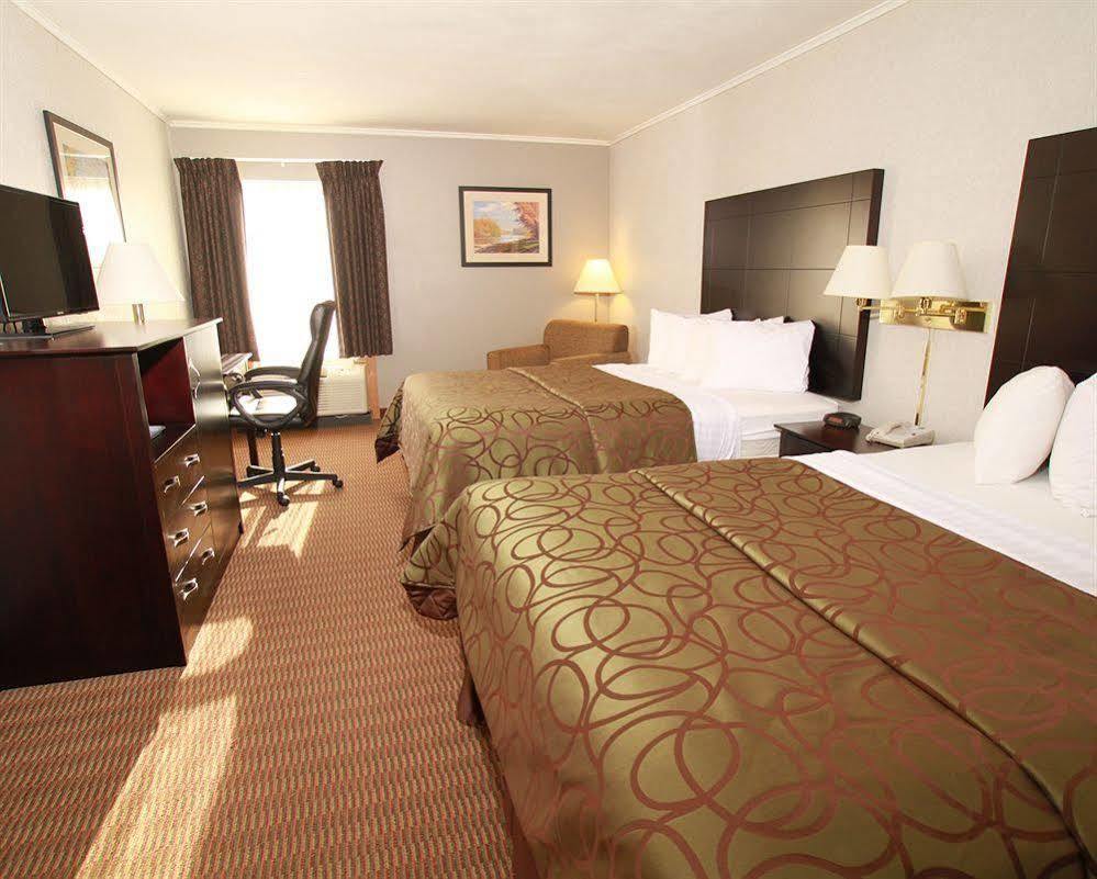 Quality Inn Tully I-81 Extérieur photo