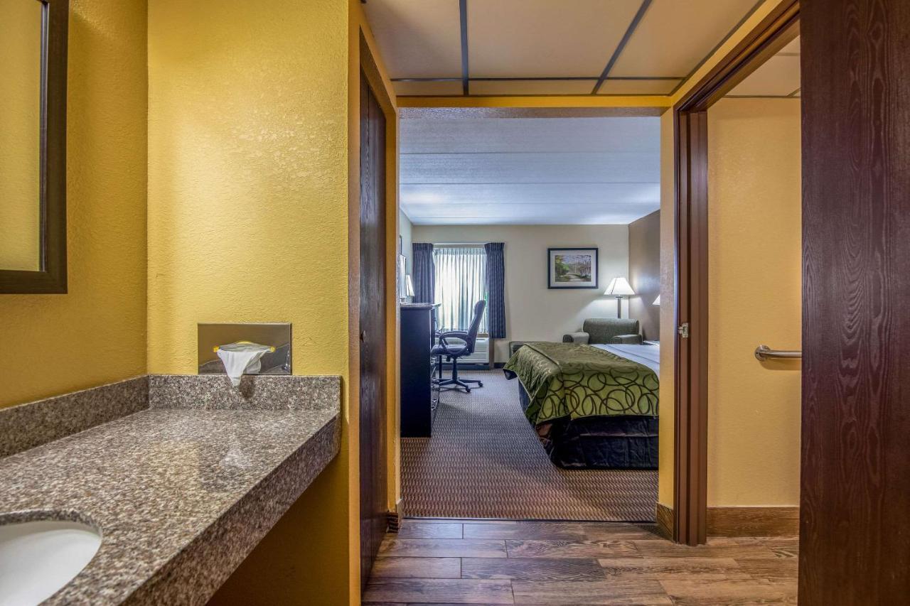 Quality Inn Tully I-81 Extérieur photo
