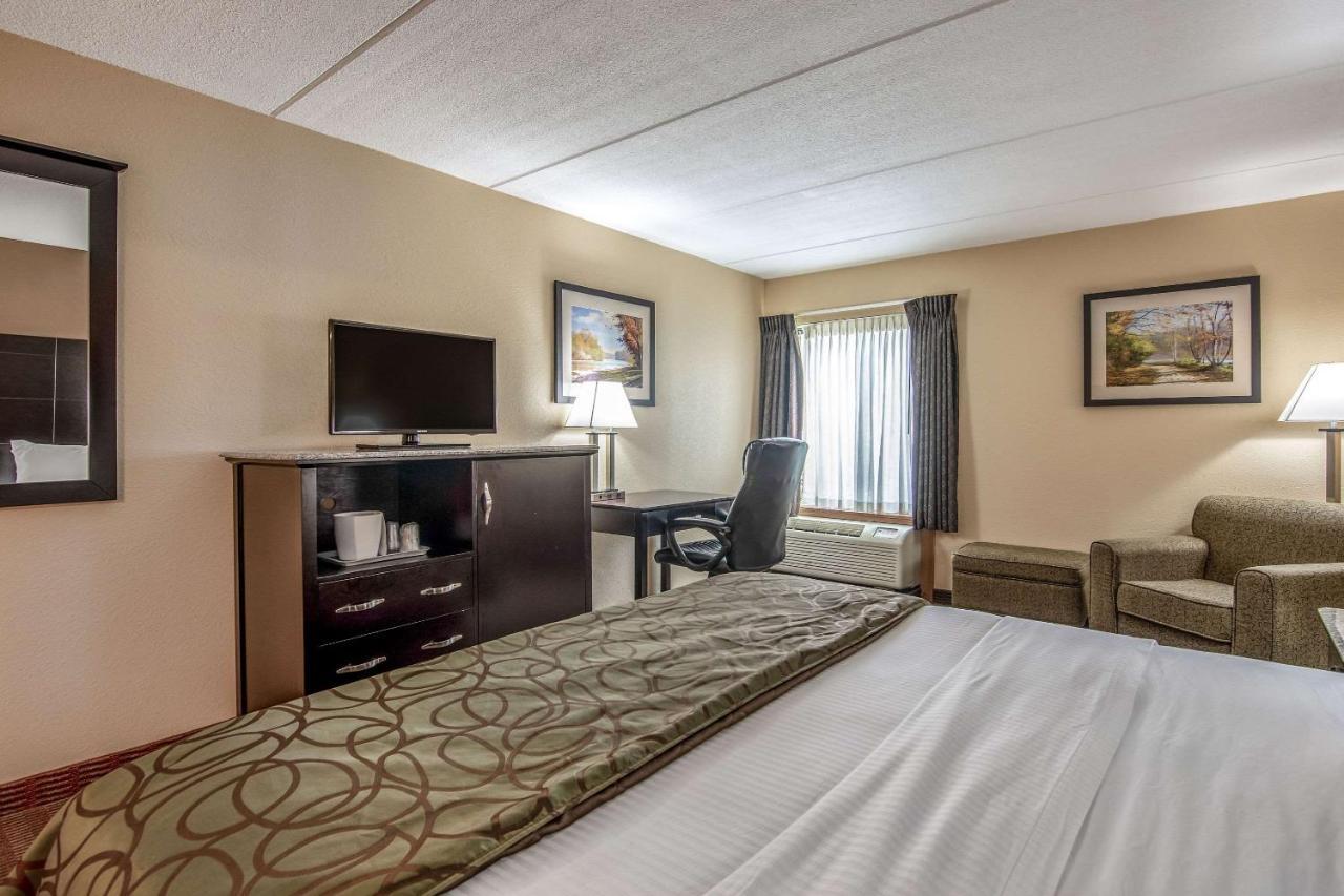 Quality Inn Tully I-81 Extérieur photo